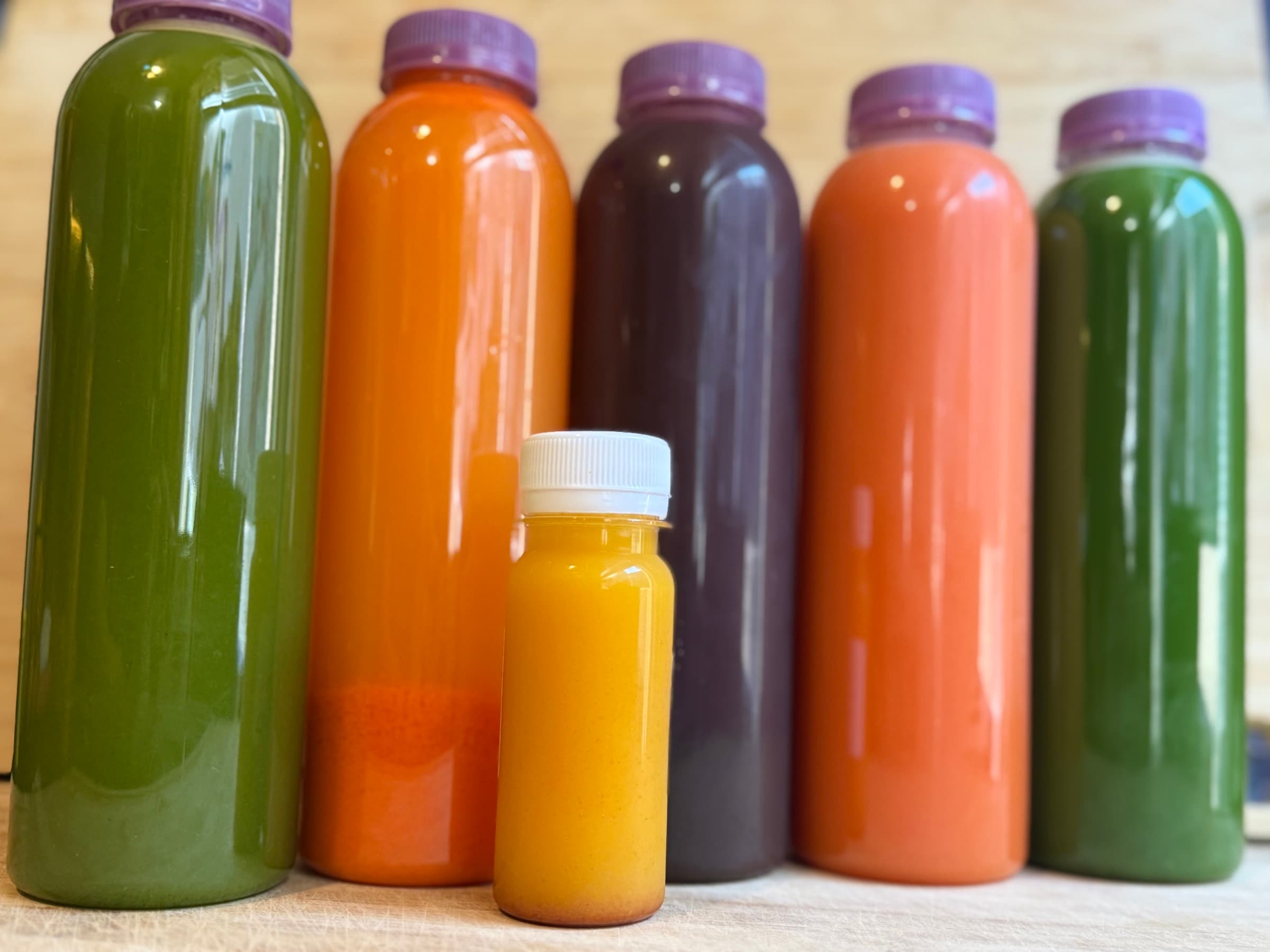 Bree'ze Squeeze juices and wellness shot